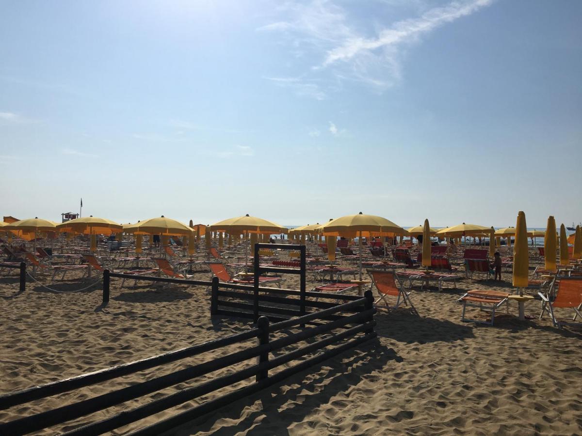 Centralissime Mansarde Piazza Brescia Lido di Jesolo Exterior photo